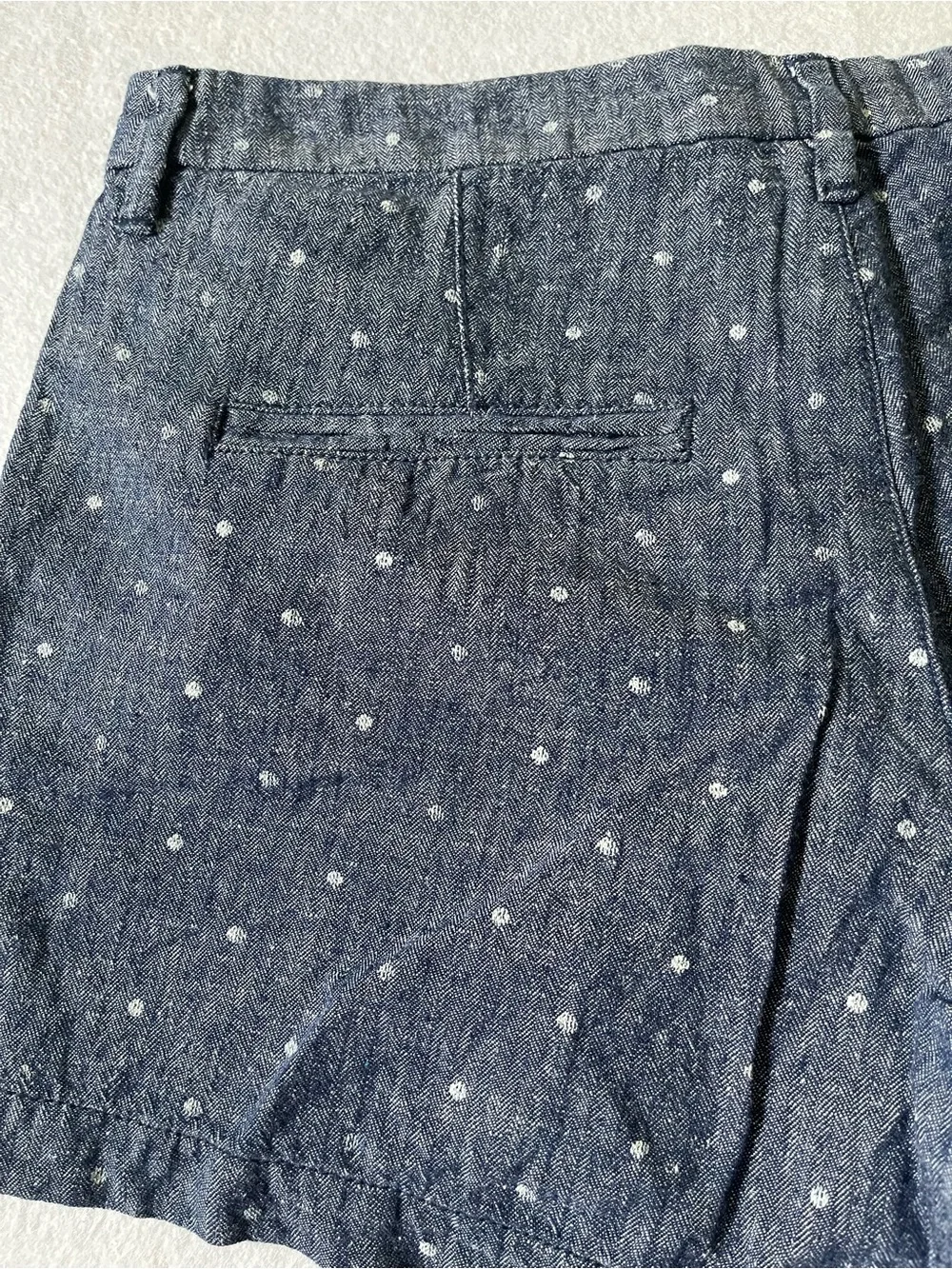 Old Navy Blue Polka Dot Linen-Blend Women's Shorts